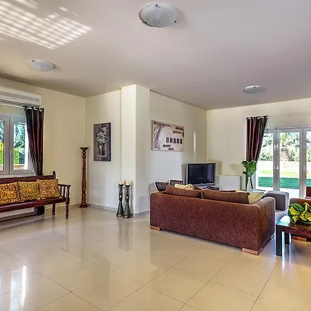 Villa Zeus